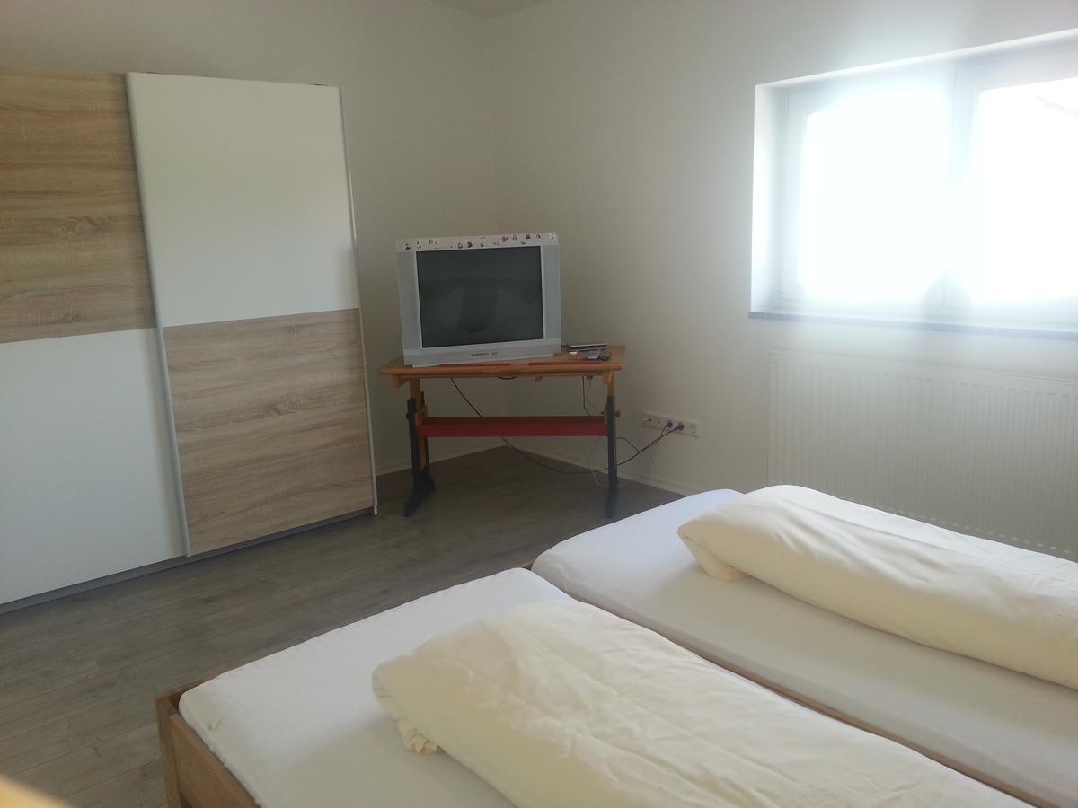 Ferienwohnung Fasold Günzburg Екстериор снимка
